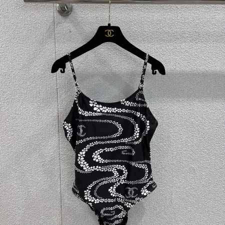 スーパーコピー シャネル 水着