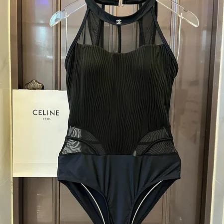 スーパーコピー シャネル 水着