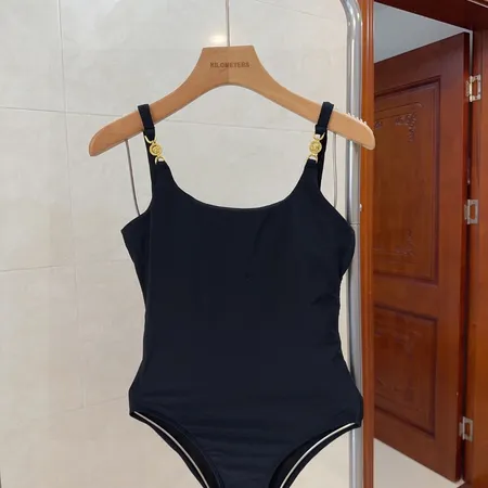  スーパーコピー シュプリーム 水着