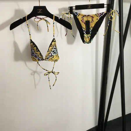 スーパーコピー ヴェルサーチ 水着