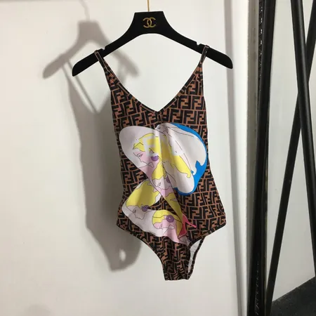 スーパーコピー フェンディ 水着