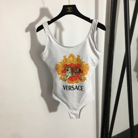  スーパーコピー シュプリーム 水着