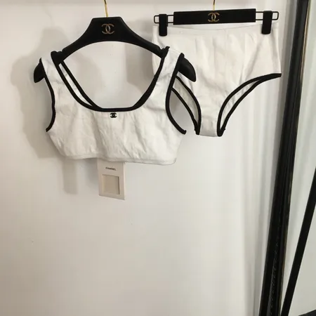 スーパーコピー シャネル 水着