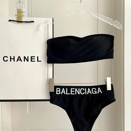  スーパーコピー セリーヌ 水着