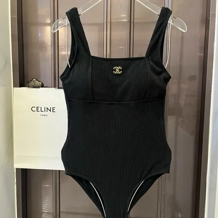 スーパーコピー シャネル 水着