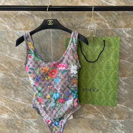  スーパーコピー ルイヴィトン 水着