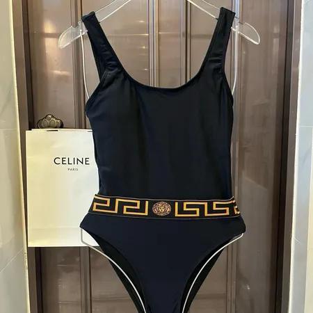 スーパーコピー シュプリーム 水着