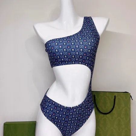 スーパーコピー ルイヴィトン 水着