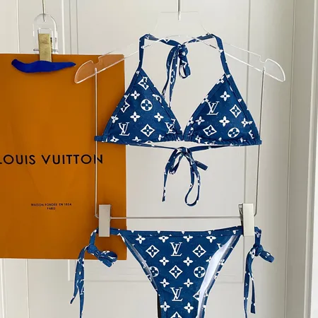 スーパーコピー シャネル 水着