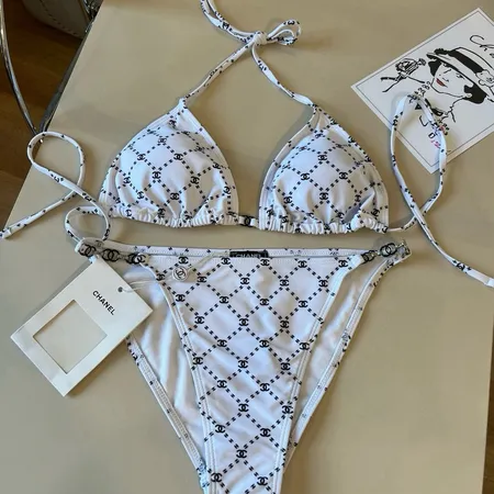 スーパーコピー シャネル 水着