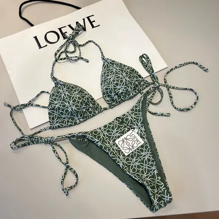 スーパーコピー ロエベ 水着