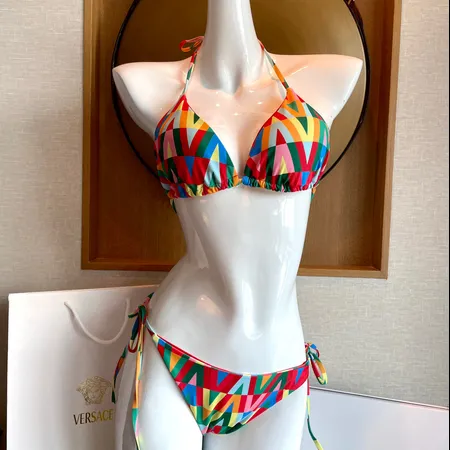 スーパーコピー ヴァレンティノ 水着