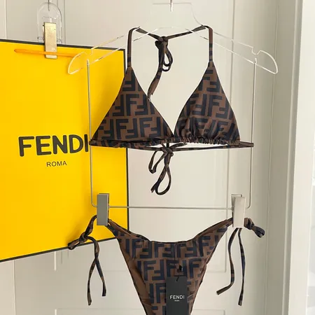 スーパーコピー フェンディ 水着