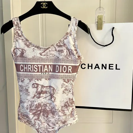  スーパーコピー グッチ 水着