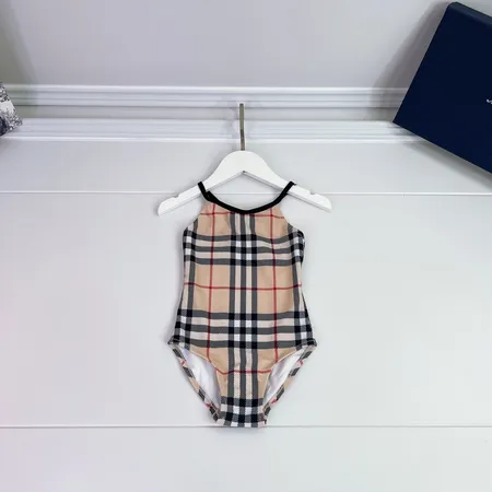  スーパーコピー バーバリー ス 水着