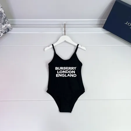  スーパーコピー バーバリー ス 水着