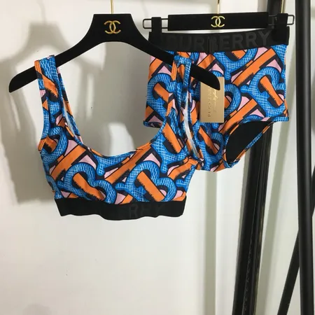  スーパーコピー バーバリー ス 水着