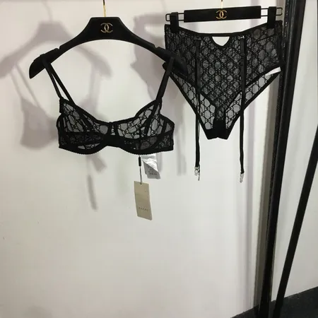 スーパーコピー グッチ 水着