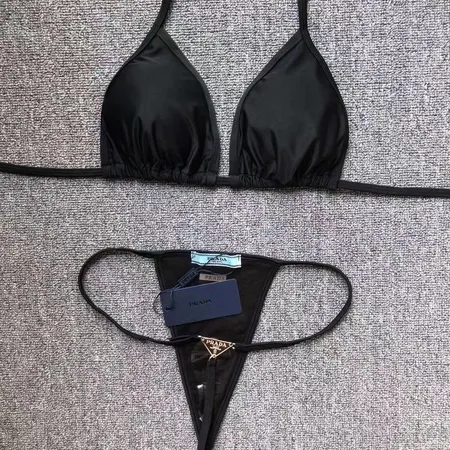 スーパーコピー バレンシアガ 水着