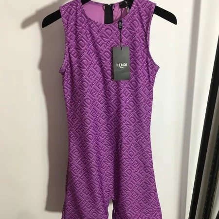 スーパーコピー フェンディ 水着