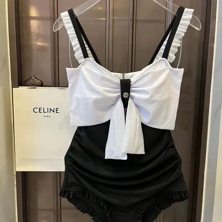  スーパーコピー ミュウミュウ 水着