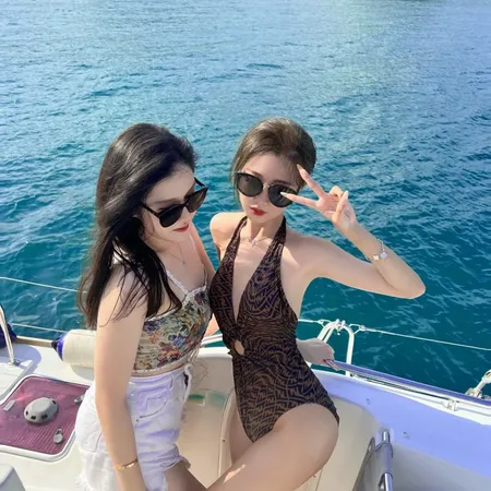 スーパーコピー フェンディ 水着