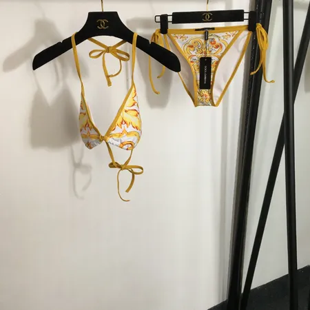 スーパーコピー バーバリー ス 水着