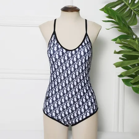  スーパーコピー グッチ 水着