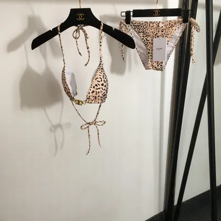  スーパーコピー セリーヌ 水着