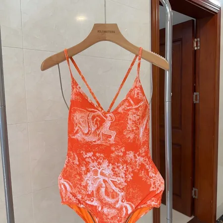 スーパーコピー ディオール 水着