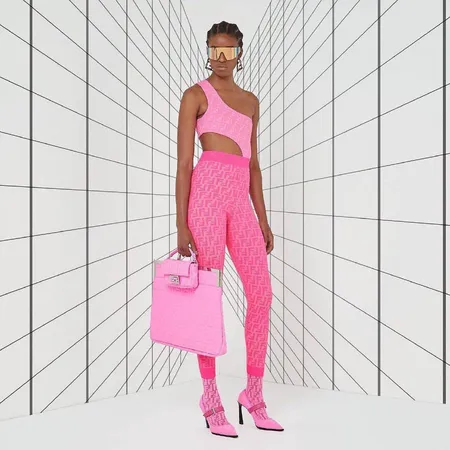 スーパーコピー フェンディ 水着