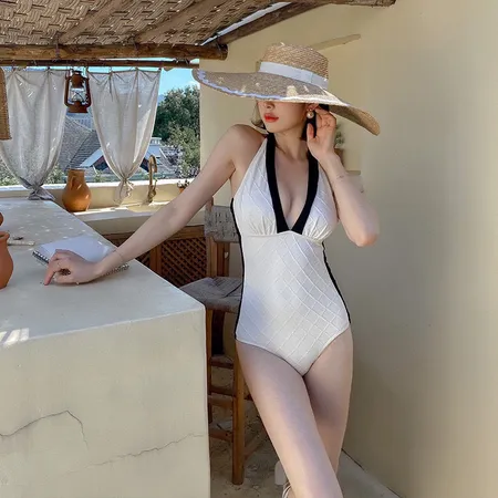 スーパーコピー シャネル 水着