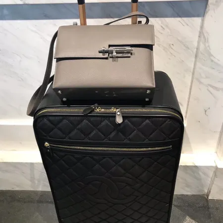 スーパーコピー シャネル スーツケース