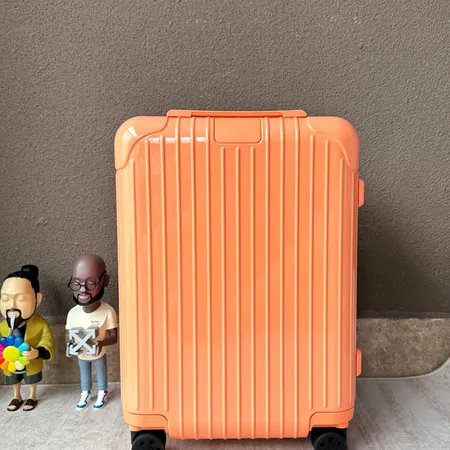 スーパーコピー リモワ スーツケース