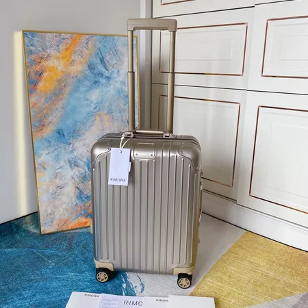 スーパーコピー リモワ スーツケース