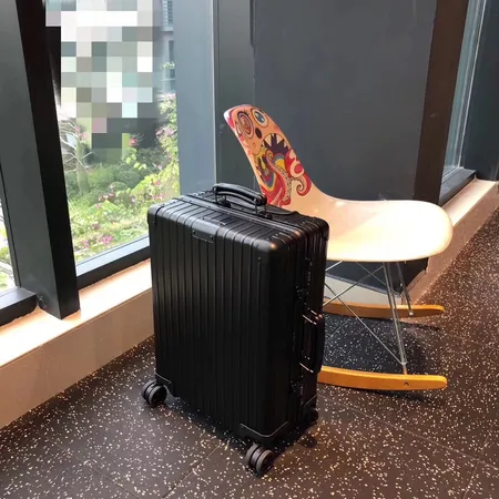 スーパーコピー リモワ スーツケース