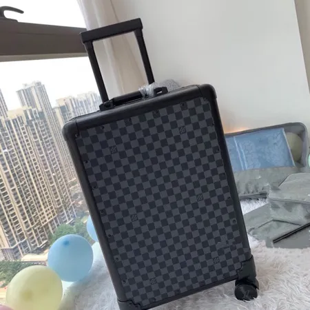 スーパーコピー ルイヴィトン スーツケース