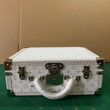 スーパーコピー ルイヴィトン スーツケース