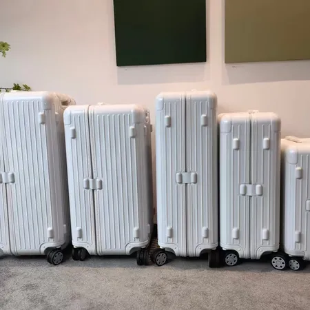 スーパーコピー リモワ スーツケース