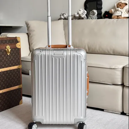 スーパーコピー リモワ スーツケース