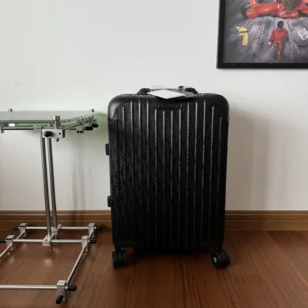 スーパーコピー ディオール スーツケース