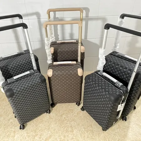 スーパーコピー ルイヴィトン スーツケース