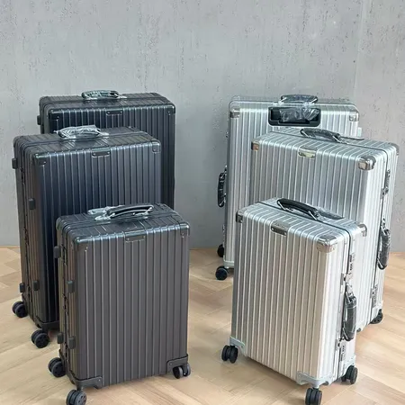 スーパーコピー リモワ スーツケース