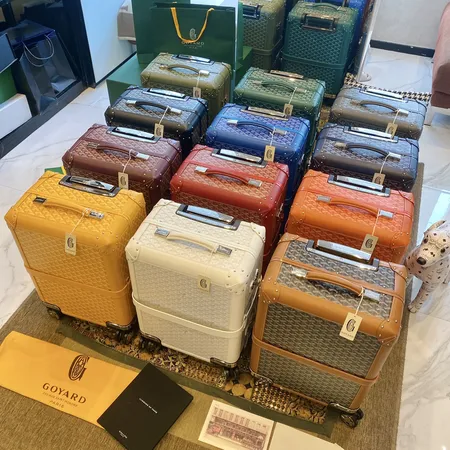 スーパーコピー フェンディ スーツケース