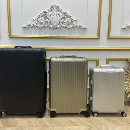 スーパーコピー リモワ スーツケース