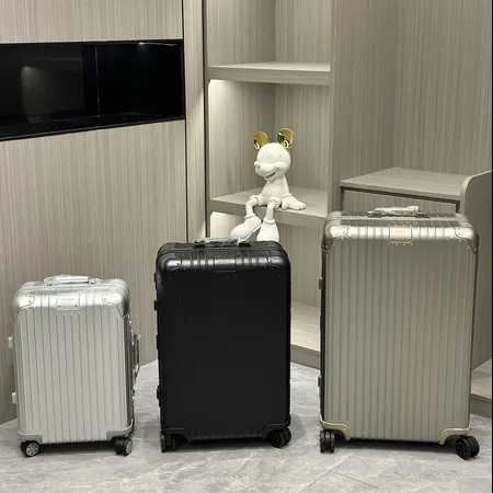 スーパーコピー リモワ スーツケース