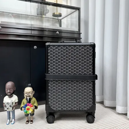 スーパーコピー フェンディ スーツケース