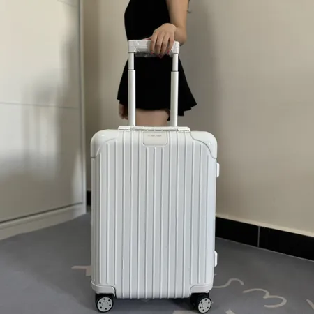 スーパーコピー リモワ スーツケース