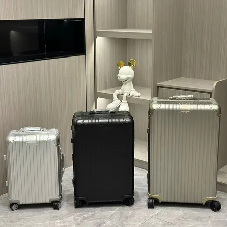 スーパーコピー ルイヴィトン スーツケース