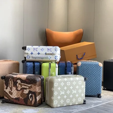 スーパーコピー ルイヴィトン スーツケース